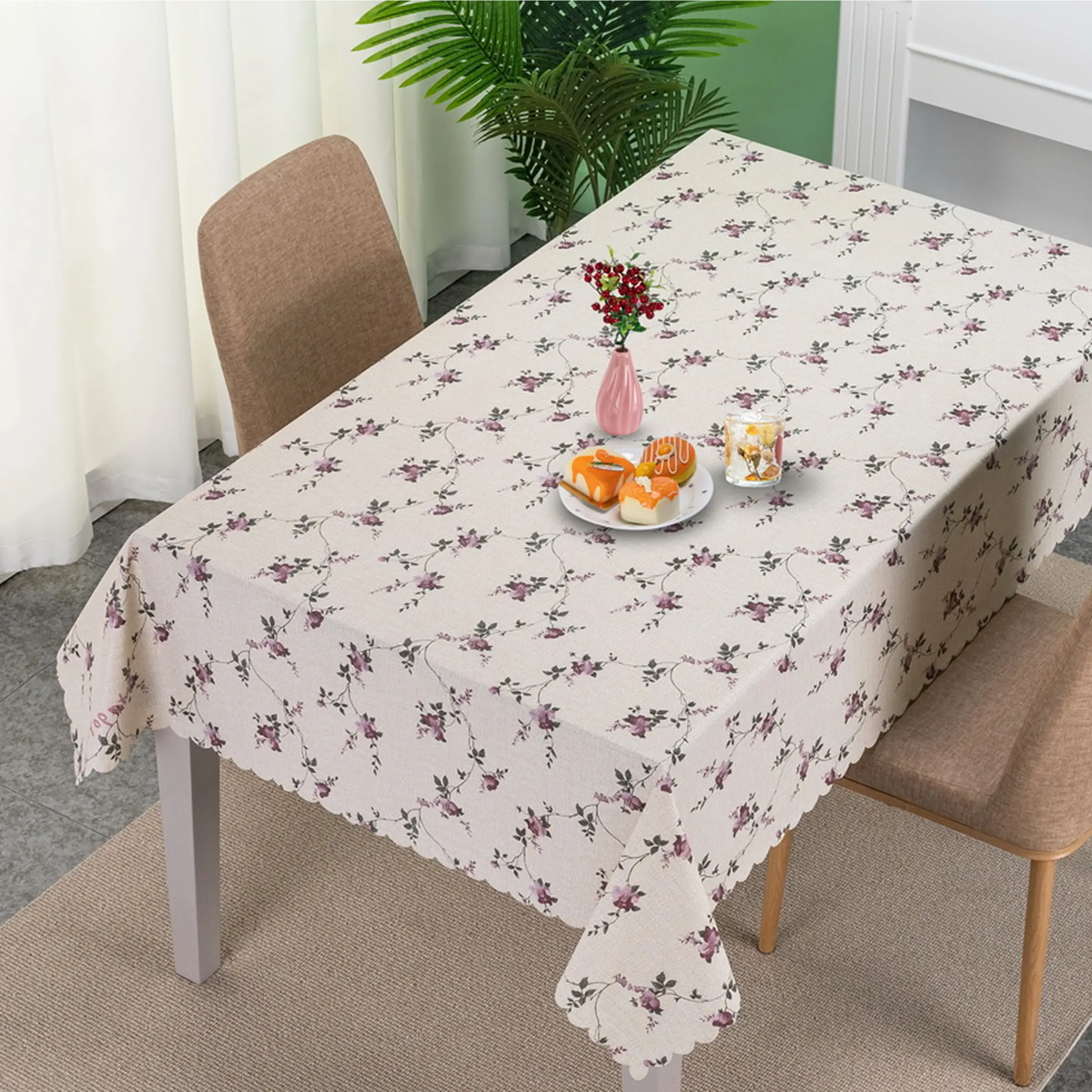 Cerata Stołowa Glitter na Tkaninie Poliestrowej – Delikatne Kwiaty – Beżowo-Fioletowa