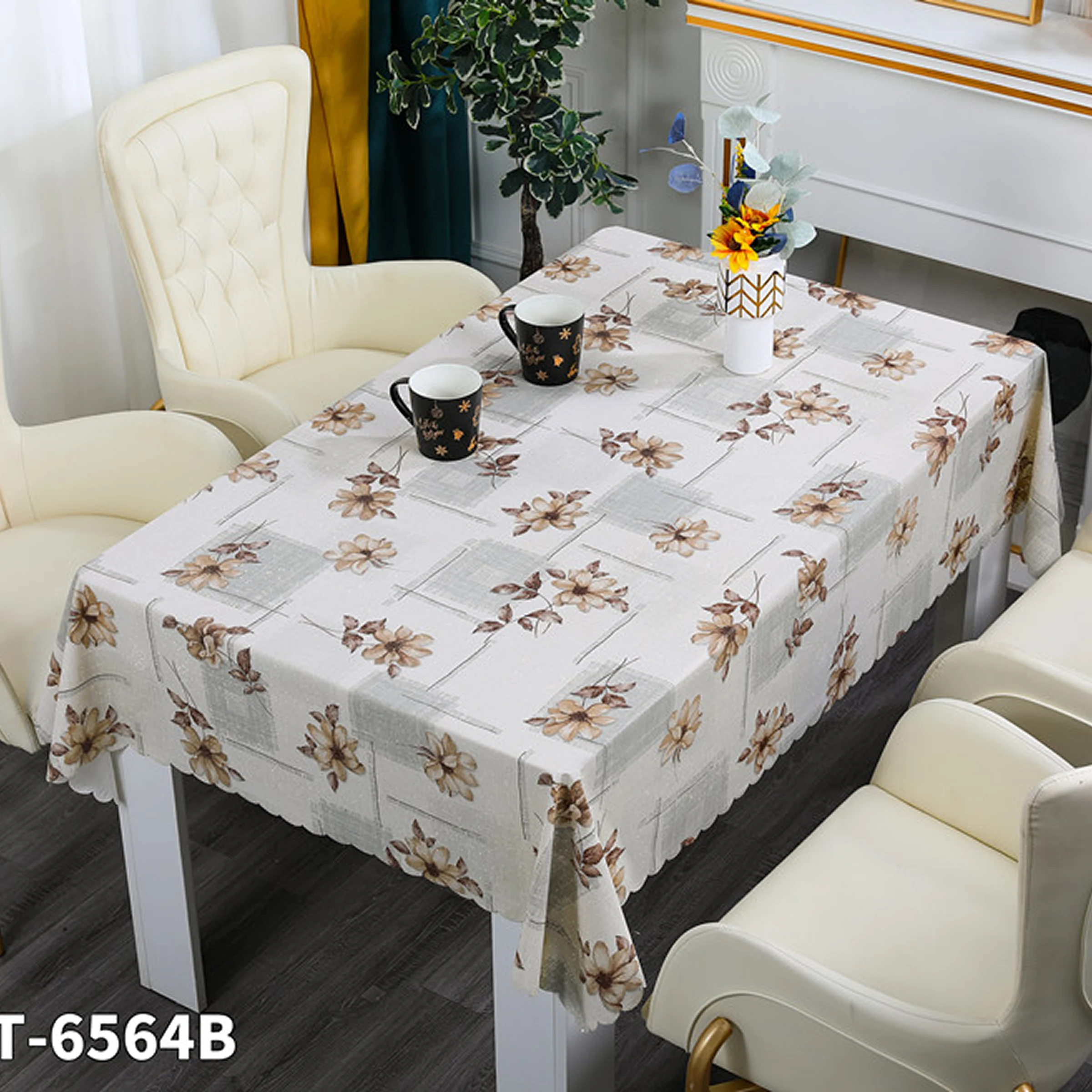 Cerata Stołowa Glitter na Tkaninie Poliestrowej – Wzór Kwiatowy – Kremowo-Beżowy